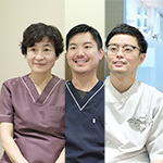 三河ゆみ先生、柴田綾亮先生、東中康祐事務長 ひしだ歯科クリニックホワイトエッセンス香里園