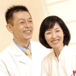 神保芳之院長・神保千絵副院長