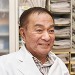 山崎哲夫院長 山崎皮フ科