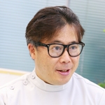 百目木 秀敏 理事長