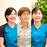 新井茂院長、新井翔子先生、新井修子先生 新井矯正歯科