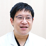 高橋 遼平 院長