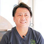 甲田智院長 藤沢駅こう歯科 おとなとこどもの歯医者さん