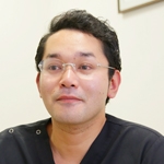 河野 岳 院長