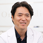 浅野尚文院長 深川ギャザリア整形外科