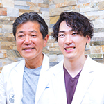 桑満おさむ院長、八ヶ代康将先生 五本木クリニック