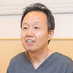 成仁鶴院長 つかだ歯科医院