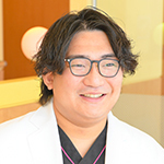 中本雅也院長 まくはりエキ総合歯科・まくはりキッズデンタル