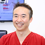 鈴木睦人院長 むつデンタルクリニック