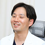 高山 将旭 院長