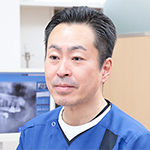 峯亮院長 地蔵通りみね歯科