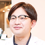 頴川 博芸 院長