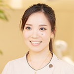 山本 詞央里 院長