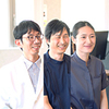 横田甚院長、平川恵基さん、白石香菜子さん 岸辺くすのき透析クリニック