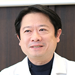 新井千博院長 はんだ矯正歯科