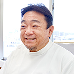滝川博嗣院長  滝川歯科医院