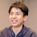 青木佑介院長 平安通歯科クリニック