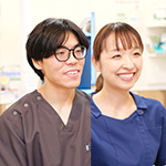 福栄和也院長、福栄友美さん ふくえファミリー歯科 戸塚