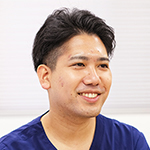 名嘉真信院長 多摩しゅくがわら整形外科