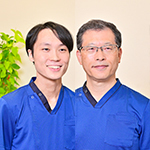 月岡 庸之 理事長、竹倉 健太 院長