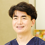 須山 正幸 院長