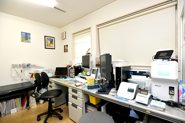 小島淳院長 こじま内科1