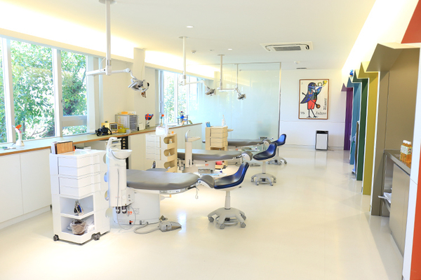 中野崇院長 豊橋キッズデンタルクリニック1