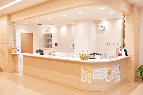 森吉寛院長、高田めぐみ先生 彩の森 草加クリニック1