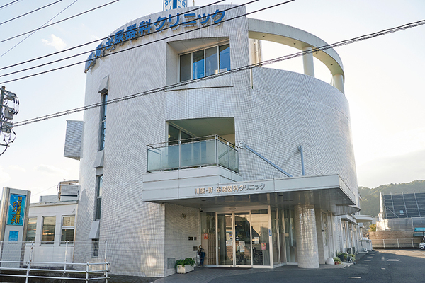 川原和也院長、松本秀一朗先生、萱島恒善先生 川原腎・泌尿器科クリニック1