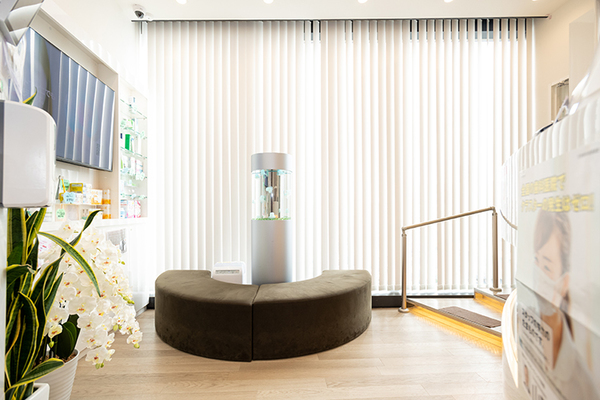 吉村周作院長 海岸歯科室CHIBA STATION1