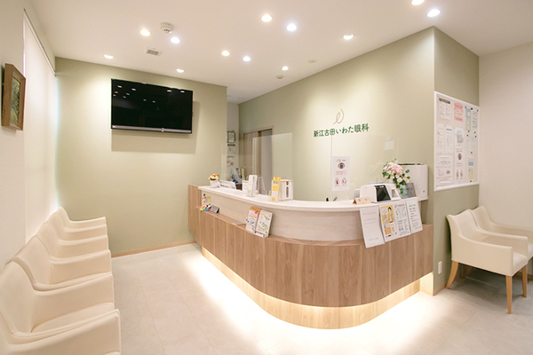 岩田進院長 新江古田いわた眼科1