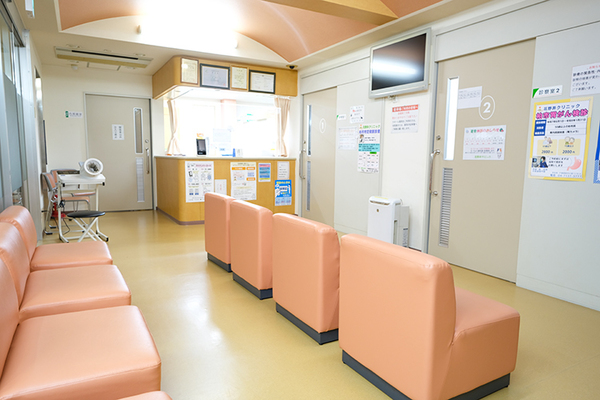 蔡岳泰院長 花野井クリニック1