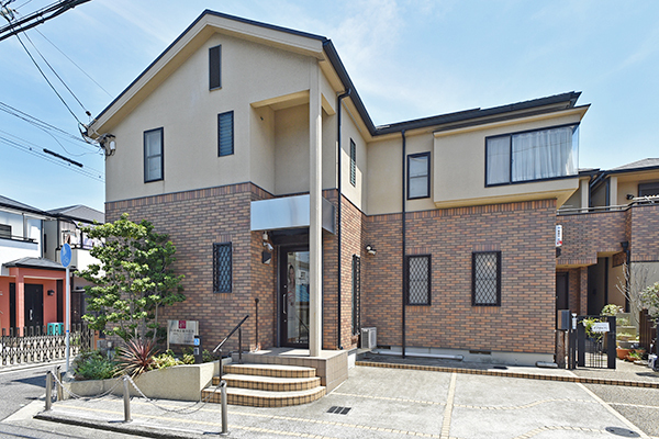 杉本菜穗子院長 杉本矯正歯科医院1