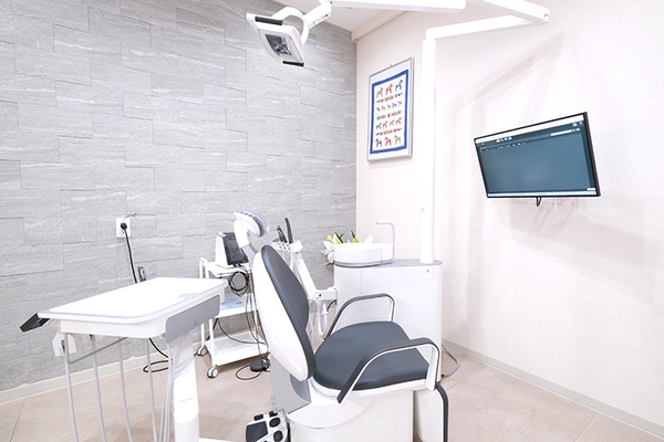 佐藤博久院長 与野駅前ヒロデンタルクリニック1