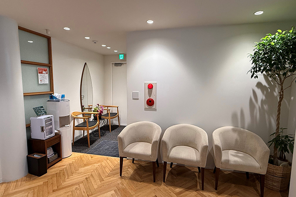 若林健史院長 オーラルケアクリニック青山 表参道若林歯科医院1