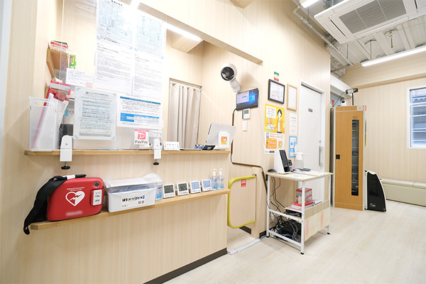 竹内翔祐院長 たけ内科 新橋駅前院1