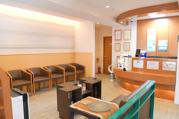 成仁鶴院長 つかだ歯科医院1