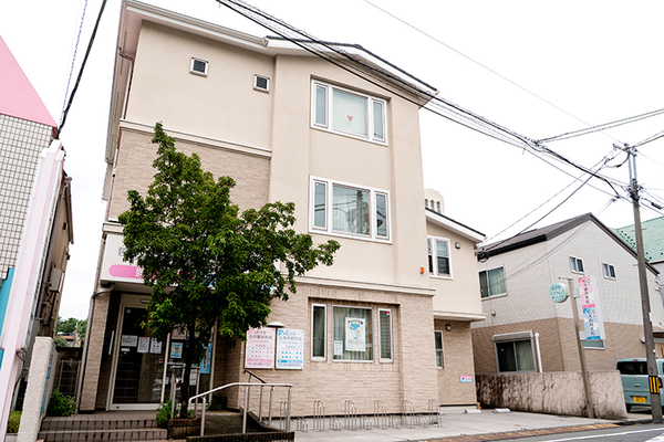 石井厚子院長 哲学堂 石井眼科医院1