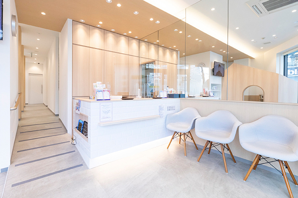 町田和海院長 つだぬまエキ総合歯科1