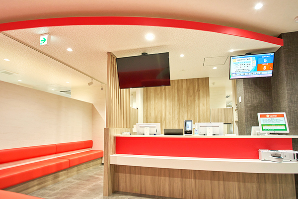 佐伯優子院長 さえき耳鼻咽喉科 分院1