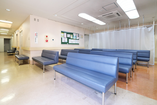 金子卓院長 つるみ小磯診療所1