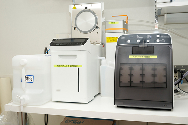 松下登院長、松下真美副院長 湊デンタルオフィス1