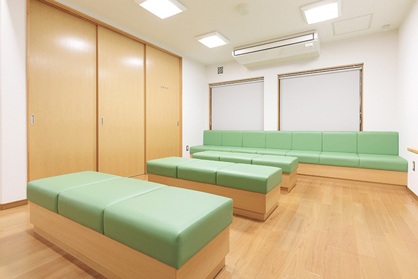 北山仁久院長 なりた内科・脳神経内科1