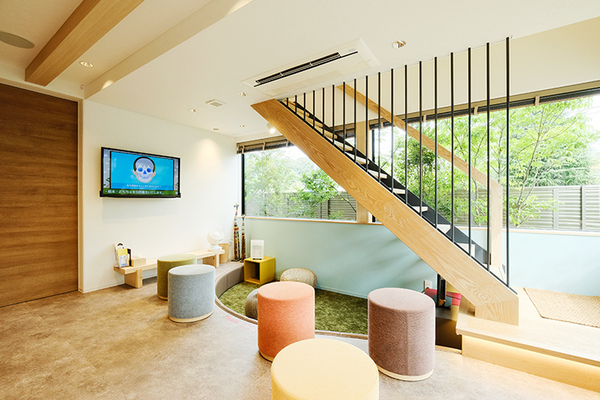 長縄敬弘院長、大場清佳先生 東山デンタルクリニック1