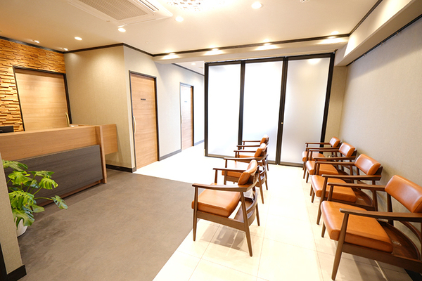 池田紫院長、山ノ井睦先生 むらさき乳腺クリニック五反田1