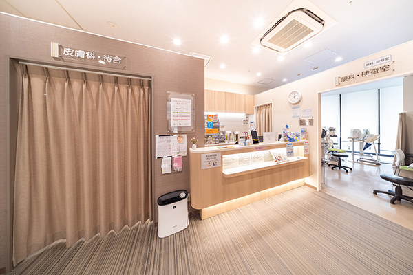 塩澤好紀院長 アイ＆スキンクリニック東京ソラマチ1