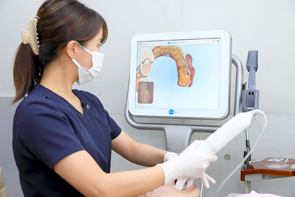 冨田尚充先生、森田剛大院長 永福町駅前歯科・矯正歯科・小児歯科1