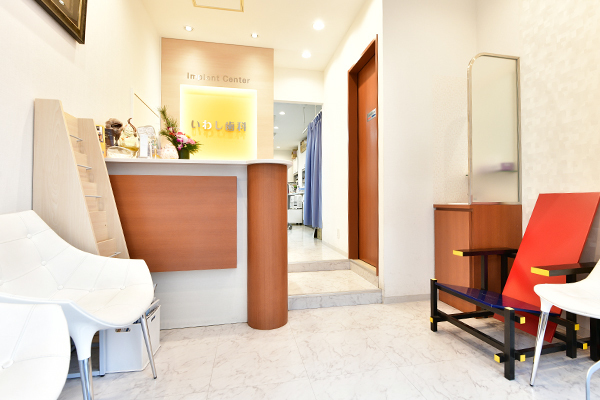 岩本忠士院長 いわし歯科1