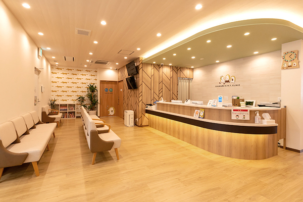 山本磨早子院長 ちゅうまる耳鼻咽喉科1