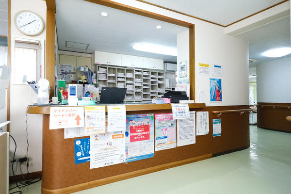 吉増隆之院長 大槻医院大伴診療所1